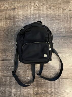 patagonia backpack with side zipper Patagonia Refugio Day Pack 26L Gem Green